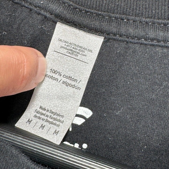 Atlanta Braves 2021 Pennant Chase T Shirt Men Medium Black Red Fantatics Cotton - Picture 3 of 7